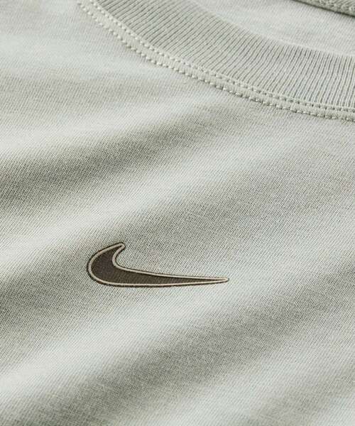 ナイキ スポーツウェア ウィメンズ ルーズ ロングスリーブ Tシャツ / Nike Sportswear Women's Loose Long-Sleeve T-Shirt＜XS-2XL 展開＞（Tシャツ/カットソー）｜NIKE（ナイキ）