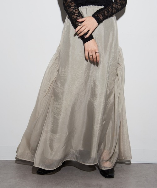 MAISON BREEZE reveur（メゾンブリーズレヴール）の「【MAISON BREEZE reveur】オーガンジーギャザーフレアースカート trc（スカート・レディース・ブラック/レッド/キャメル/グレイッシュベージュ/ピンク・FREE）」の8枚目の写真