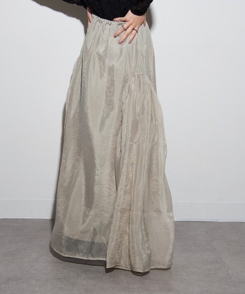 MAISON BREEZE reveur（メゾンブリーズレヴール）の「【MAISON BREEZE reveur】オーガンジーギャザーフレアースカート trc（スカート・レディース・ブラック/レッド/キャメル/グレイッシュベージュ/ピンク・FREE）」の10枚目の写真