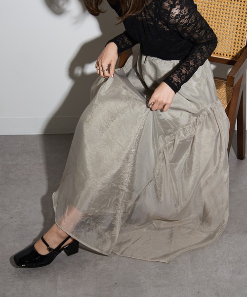 MAISON BREEZE reveur（メゾンブリーズレヴール）の「【MAISON BREEZE reveur】オーガンジーギャザーフレアースカート trc（スカート・レディース・ブラック/レッド/キャメル/グレイッシュベージュ/ピンク・FREE）」の6枚目の写真