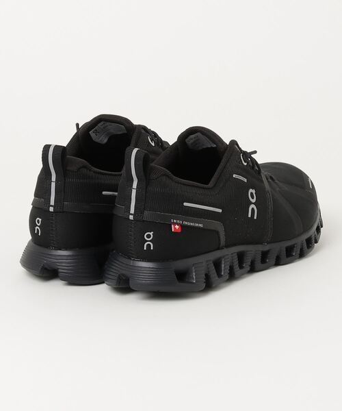 On（オン）の「On/オン　Cloud5 Waterproof (Womens) クラウド5ウォータープルーフ　ウィメンズ（スニーカー・レディース・ブラック・24/25）」の2枚目の写真