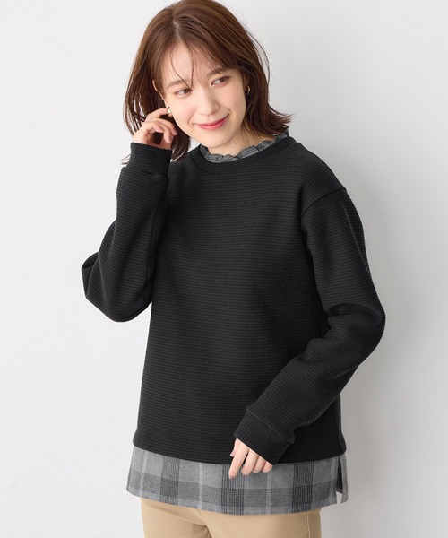 Viola e Viola(ヴィオラエヴィオラ)の「ブークレ裏起毛 レイヤード風プルオーバー(Tシャツ/カットソー・レディース・アイボリー/ブラック/グレー・M/L/LL/3L)」の5枚目の写真