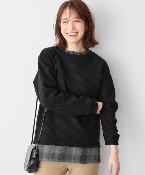 Viola e Viola(ヴィオラエヴィオラ)の「ブークレ裏起毛 レイヤード風プルオーバー(Tシャツ/カットソー・レディース・アイボリー/ブラック/グレー・M/L/LL/3L)」の6枚目の写真