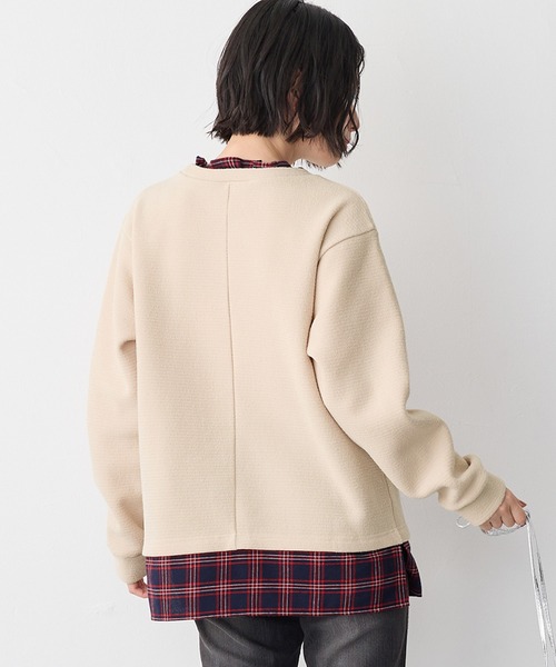 Viola e Viola(ヴィオラエヴィオラ)の「ブークレ裏起毛 レイヤード風プルオーバー(Tシャツ/カットソー・レディース・アイボリー/ブラック/グレー・M/L/LL/3L)」の22枚目の写真