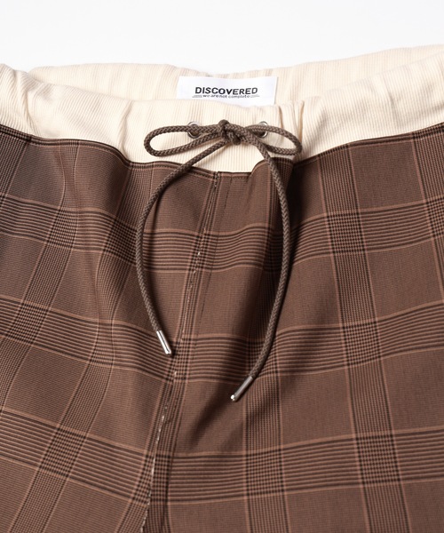 DISCOVERED（ディスカバード）の「CHECK BONDING LINE TRACK PANTS（その他パンツ・メンズ・ネイビー/キャメル・1/3）」の12枚目の写真