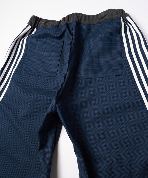 DISCOVERED（ディスカバード）の「CHECK BONDING LINE TRACK PANTS（その他パンツ・メンズ・ネイビー/キャメル・1/3）」の5枚目の写真