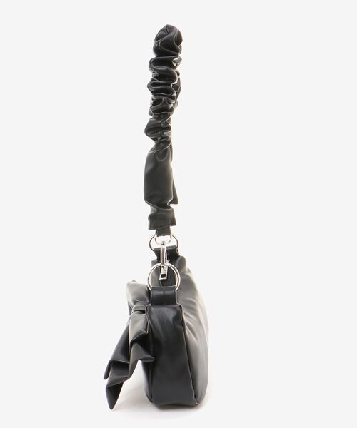 MAJESTIC LEGON（マジェスティックレゴン）の「マルチWAYショルダーリボンバッグ（ショルダーバッグ・レディース・ブラック/アイボリー・FREE）」の17枚目の写真