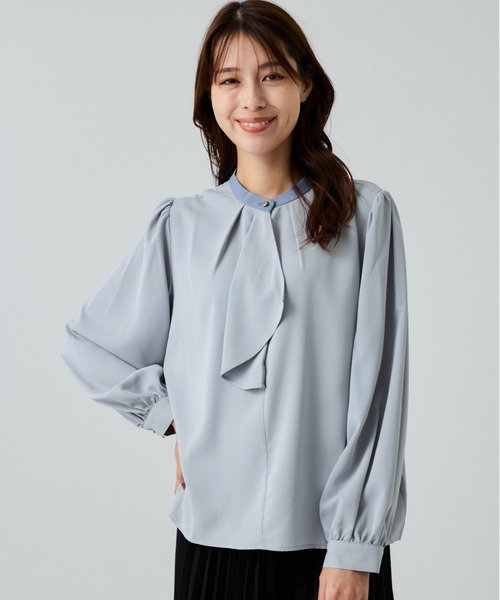 Jayro(ジャイロ)の「ドレープスカーフ衿配色ブラウス(シャツ/ブラウス・レディース・ブルー系その他5/ピンク系その他2/ネイビー/ホワイト・M)」の4枚目の写真