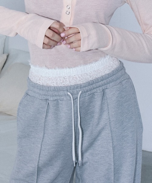 le ELMi(ルエルミ)の「Lace double waist sweat pants / レースダブルウエストスウェットパンツ(スウェットパンツ・レディース・グレー/ブラック・M/L)」の13枚目の写真