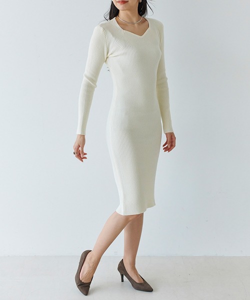 Fizz(フィズ)の「【Fizz/フィズ】 ハートネックニットワンピース(ワンピース・レディース・レッド/アイボリー/ブラック・M)」の12枚目の写真