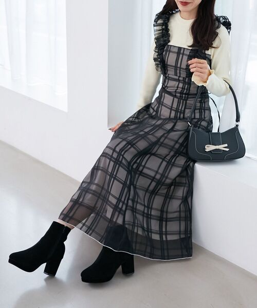 MAJESTIC LEGON（マジェスティックレゴン）の「取り外しできるファーブーツ（ブーツ・レディース・グレイッシュベージュ/ブラック・X-LARGE/LARGE/MEDIUM/SMALL）」の22枚目の写真