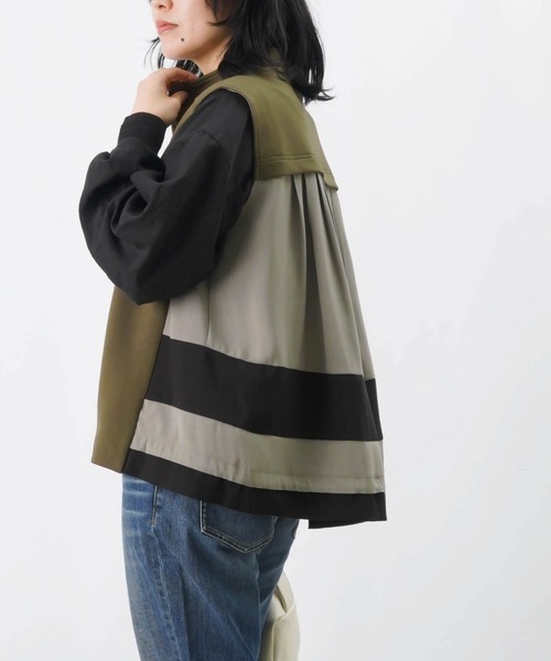 LUCA/LADY LUCK LUCA(ルカ/レディラックルカ)の「LC/LLL ダンボールツイル切り替えラインベスト(ベスト・レディース・カーキ/ブラック/グレー・FREE)」の3枚目の写真