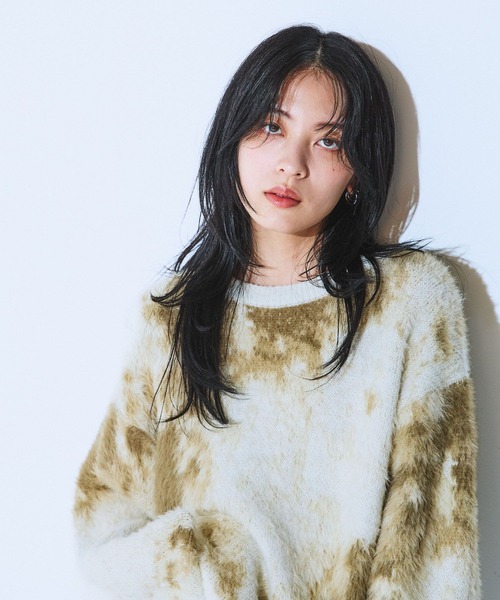 JEANASIS（ジーナシス）の「アニマルライクパターンプルオーバー