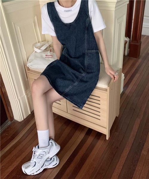 aimoha（アイモハ）の「デニムジャンパーミニスカート（ジャンパースカート・レディース・ネイビー・SMALL/MEDIUM/LARGE/X-LARGE）」の13枚目の写真