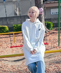 Alite cloth（アリーテクロス）の「ワンポイント刺繍チュニック（スウェット）」