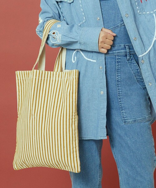 Freada(フリーダ)の「beej/ビージ Flocky Print Canvas Bag/フロッキー プリント キャンバス バッグ 限定展開(トートバッグ・レディース・ブラック/イエロー・ONE SIZE)」の1枚目の写真