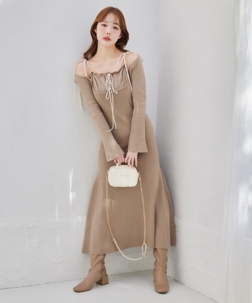 one after another NICE CLAUP(ワンアフターアナザーナイスクラップ)の「【推し活collection】肩リボン配色ニットワンピース(ワンピース・レディース・モカ/アイボリー・FREE)」の22枚目の写真