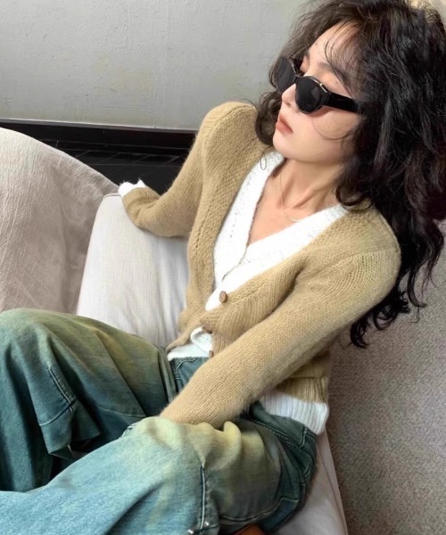 Per sist ence（パーシエンス）の「配色レイヤード/ショートニットカーディガン（カーディガン/ボレロ・レディース・チャコールグレー/ベージュ/パープル/ブラウン・FREE）」の7枚目の写真