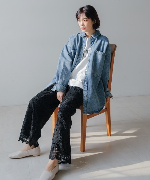 Bou Jeloud(ブージュルード)の「12ozデニムオーバーサイズジャケット(デニムジャケット・レディース・インディゴブルー/ブルー・38)」の22枚目の写真