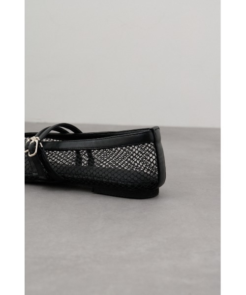 AZUL by moussy（アズールバイマウジー）の「ダブルベルトメッシュフラットパンプス（パンプス・レディース・シルバー/ブラック・SMALL/MEDIUM/LARGE/LL）」の9枚目の写真