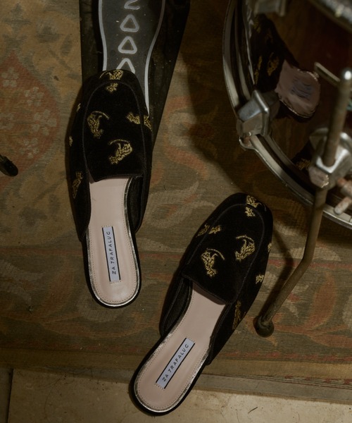 GUCCI 花柄刺繍 ミュール 35 GUCCI 花柄刺繍 ミュール 35 GUCCI 花柄刺繍 ミュール 35