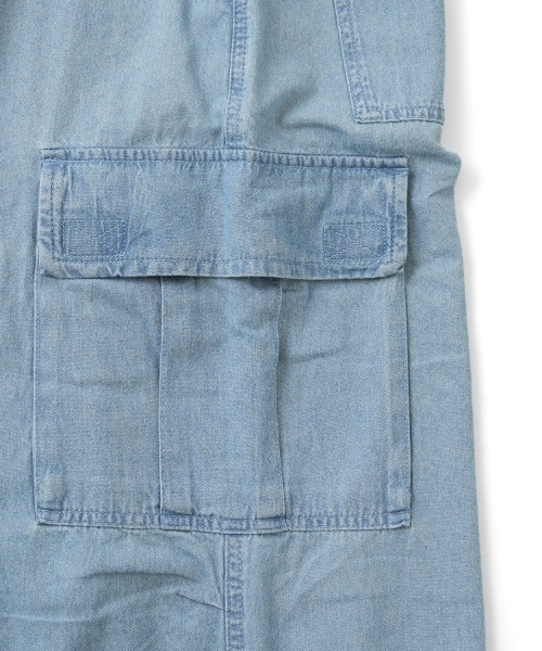GLAZOS(グラソス)の「【大人向けサイズあり】ライトデニム・ワイドカーゴパンツ(デニムパンツ・キッズ・ライトブルー/ブラック/インディゴブルー・M/L/LL/S)」の19枚目の写真