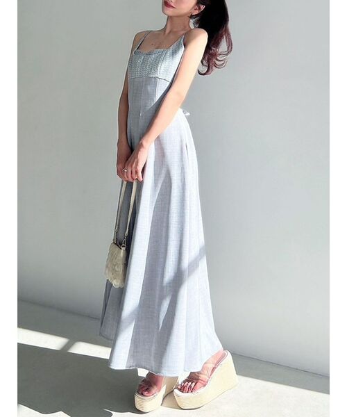 RESEXXY（リゼクシー）の「マルチファブリックキャミワンピース（ワンピース・レディース・ブルー/アイボリー/ブラック・FREE）」の3枚目の写真