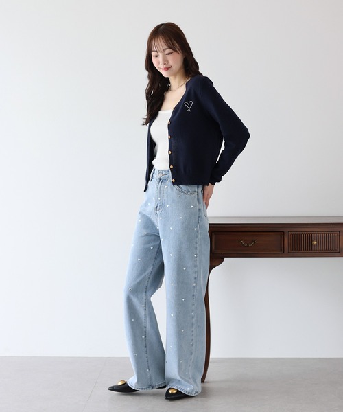 BLUEEAST(ブルーイースト)の「ハート刺繍カーディガン(カーディガン/ボレロ・レディース・ベージュ/ネイビー/サックスブルー・MEDIUM)」の20枚目の写真
