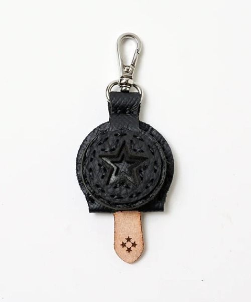 ITTI(イッチ)の「ITTI/イッチ/Art by ojagadesign "NUNKI" / DIPLO FJORD/ITTI-GOODS-075-ogaja-DF(キーケース/キーアクセサリー・メンズ・ブラック/グレー/オレンジ・F)」の2枚目の写真