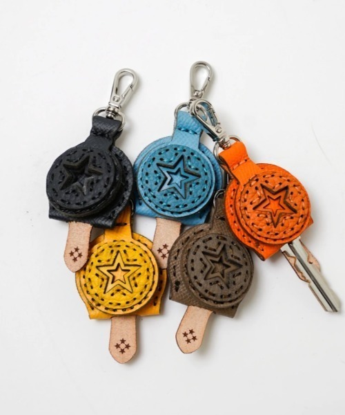 ITTI(イッチ)の「ITTI/イッチ/Art by ojagadesign "NUNKI" / DIPLO FJORD/ITTI-GOODS-075-ogaja-DF(キーケース/キーアクセサリー・メンズ・ブラック/グレー/オレンジ・F)」の4枚目の写真