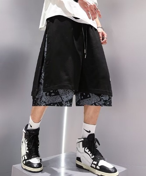 link lot(リンクロット)の「ペイズリーフェイクレイヤードサイドボタンハーフパンツ(その他パンツ・メンズ・ブラック/ホワイト・L/M)」の6枚目の写真