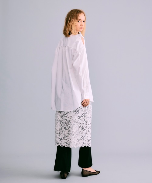 NOISE MAKER（ノイズメーカー）の「ショルダーリボンオーバーシャツ【MADE IN JAPAN】（シャツ/ブラウス・レディース・ホワイト・FREE）」の5枚目の写真