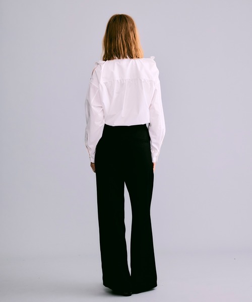 NOISE MAKER（ノイズメーカー）の「ショルダーリボンオーバーシャツ【MADE IN JAPAN】（シャツ/ブラウス・レディース・ホワイト・FREE）」の8枚目の写真