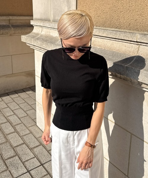 JENNE（ジェンヌ）の「イタリア糸cool素材ニットトップス（Tシャツ/カットソー・レディース・ブラック/ホワイト/グリーン・SMALL/MEDIUM/LARGE）」の11枚目の写真