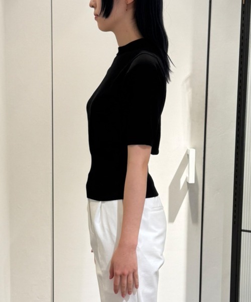 JENNE（ジェンヌ）の「イタリア糸cool素材ニットトップス（Tシャツ/カットソー・レディース・ブラック/ホワイト/グリーン・SMALL/MEDIUM/LARGE）」の15枚目の写真