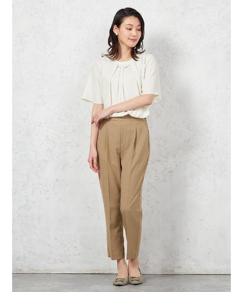 HARUYAMA(ハルヤマ)の「【ウォッシャブル】WALK PLUS シンプルタック テーパードパンツ 麻調メッシュ素材 無地 春夏(スラックス・レディース・ブラウン/サックスブルー/ブラック・L/M/LL/S)」の5枚目の写真