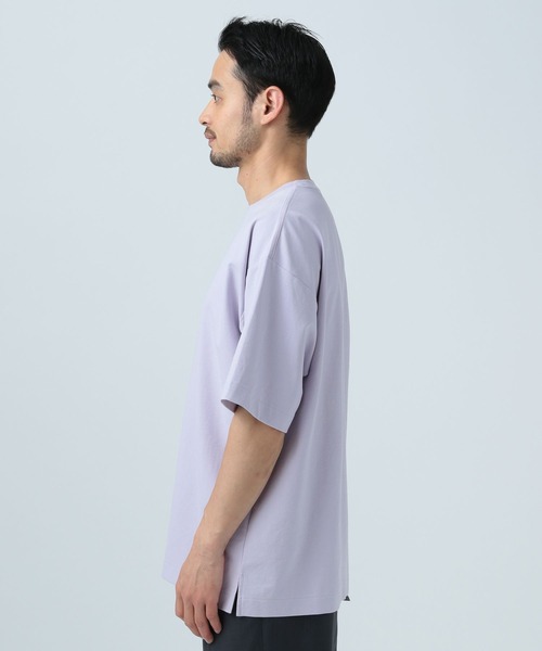 BAYFLOW（ベイフロー）の「[夏に嬉しい!]ワンポイントポンチTシャツ【接触冷感】（Tシャツ/カットソー・メンズ・ホワイト/ライトグレー/パープル/ブラック/カーキ・MEDIUM/LARGE）」の20枚目の写真