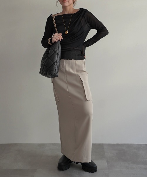 Rashik（ラシク）の「ルーズドレープシアートップス（Tシャツ/カットソー・レディース・ベージュ/チャコール/ホワイト/ブラック・FREE）」の7枚目の写真