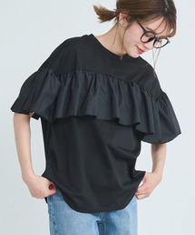 フリルTシャツ