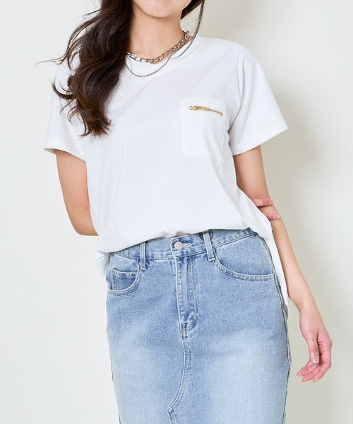 GORGE(ゴージ)の「《ZIP付きポケT》Vネックカットソー/こなれ感プラス(Tシャツ/カットソー・レディース・カーキ/ブラック/チャコール/ライトグレー/オフホワイト・F)」の2枚目の写真