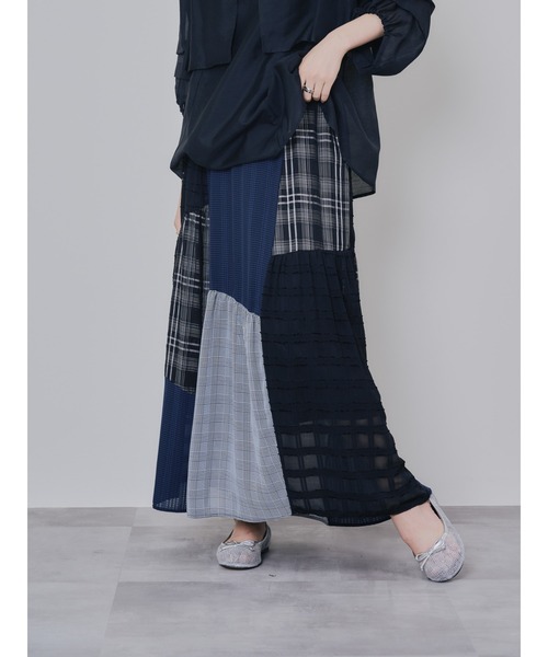 DOLLUPOOPS(ドールアップウップス)の「ミックスチェックギャザースカート(スカート・レディース・ブラック/ブラウン・38)」の1枚目の写真