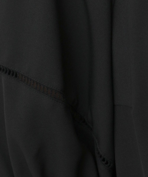 A part by(アパートバイ)の「リネンライク2WAYサロペット(サロペット/オーバーオール・レディース・ブラック/ベージュ・FREE)」の17枚目の写真