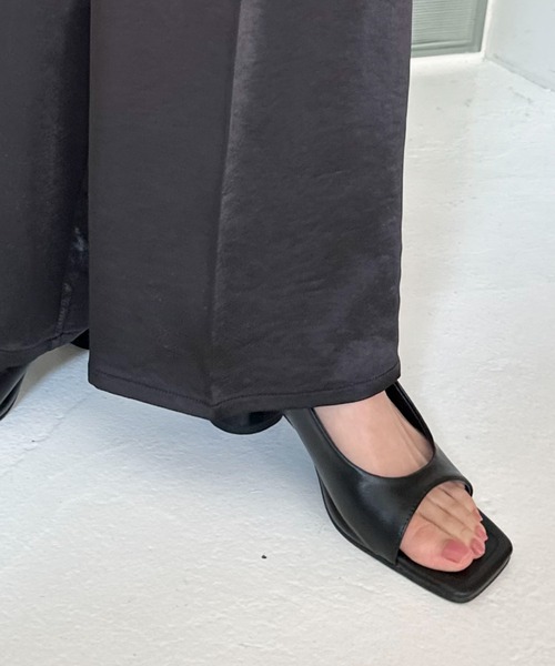 Doux archives（ドゥアルシーヴ）の「【JETEE】ストラップミュール（サンダル・レディース・ベージュ/ブラック・24.5/23.5）」の11枚目の写真