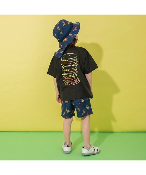 BREEZE（ブリーズ）の「【速乾/ジュニア対応】アクティブ半袖Tシャツ（Tシャツ/カットソー・キッズ・グリーン/レインボー/ピンク/サックスブルー/オフホワイト/ブラック・130/140/150/90/100/110/120/80）」の8枚目の写真