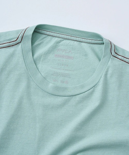 RVCA(ルーカ)の「RVCA メンズ PTC 2 PIGMENT SS Tシャツ 【2025年夏モデル】/ルーカ胸ポケットワンポイントロゴ刺繍クルーネック半袖Tシャツ(Tシャツ/カットソー・メンズ・ブルー系その他/ピンク・MEDIUM/SMALL/LARGE)」の14枚目の写真