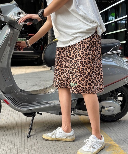 WARAIJOGO(ワライジョウゴ)の「【WARAIJOGO】ヒョウ柄ハーフパンツ/ショートパンツ(NEZ)(その他パンツ・メンズ・ブラウン/チャコールグレー・XX-LARGE)」の17枚目の写真