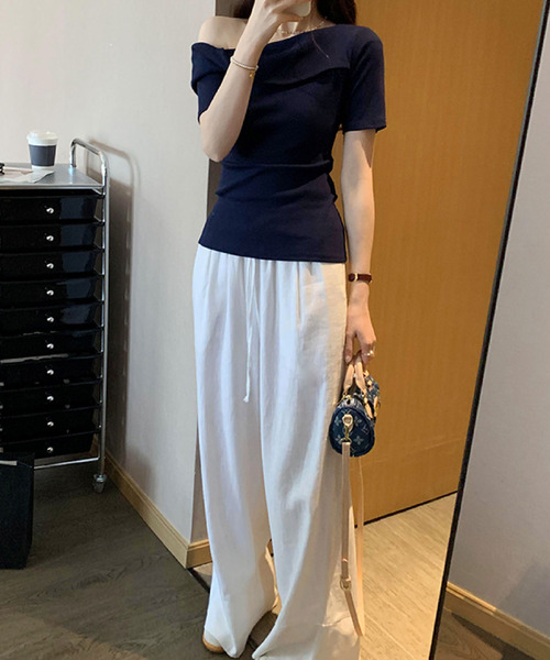 Ansdotsloevner ショルダートップス Ans Dotsloevner ショルダートップス ホワイト