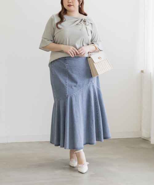 CLETTE(クレット)の「デコルテノットリボンプルオーバー(Tシャツ/カットソー・レディース・グレー/ブラック/ライトブルー・3L/LL/4L)」の12枚目の写真