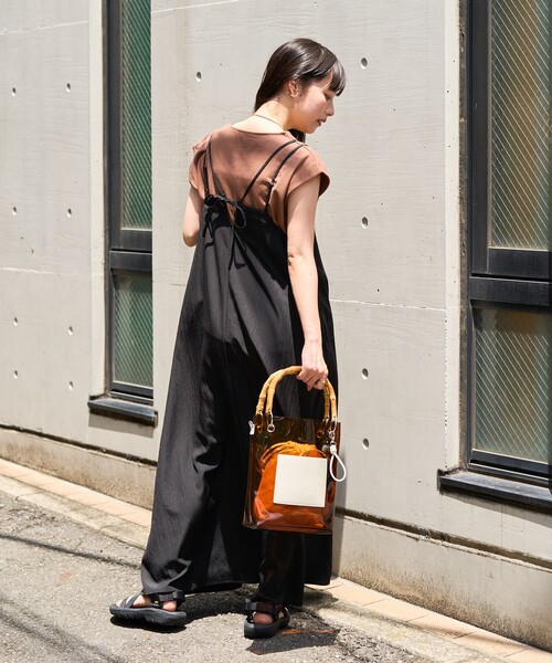 FREAK'S STORE(フリークスストア)の「<接触冷感>SUMMERCOOL バックリボン キャミソールワンピース(ワンピース・レディース・グレー/サックスブルー/ブラック・フリ-)」の5枚目の写真