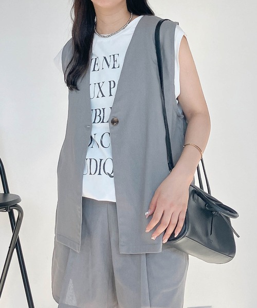 AS KNOW AS plus(アズノゥアズプラス)の「●2点セットアイテム ベストとショートパンツ セットアップ(セットアップ・レディース・アイボリー/ブラック/グレー・FREE)」の19枚目の写真